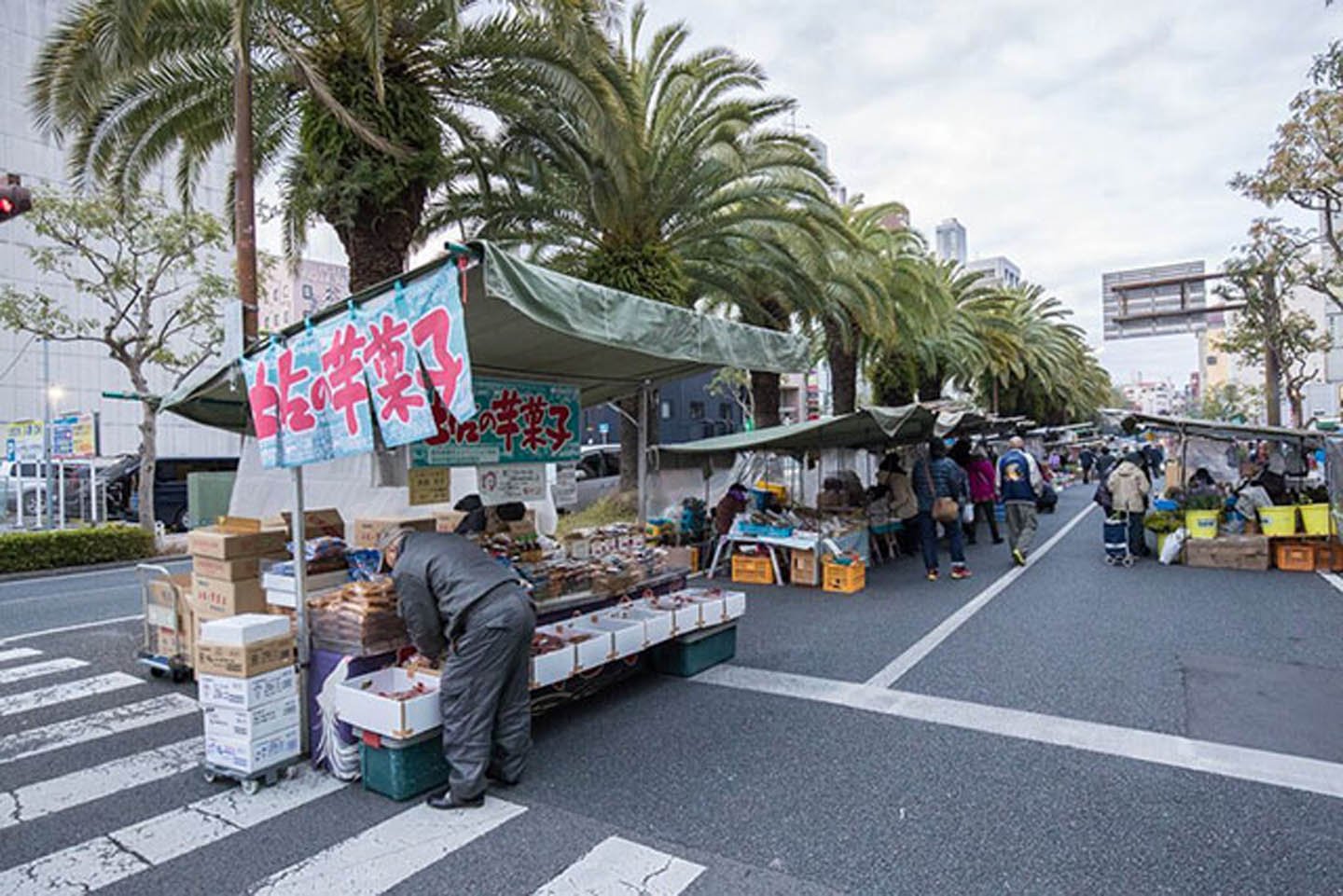 🛒 일요 시장(니치요이치) 이미지 1